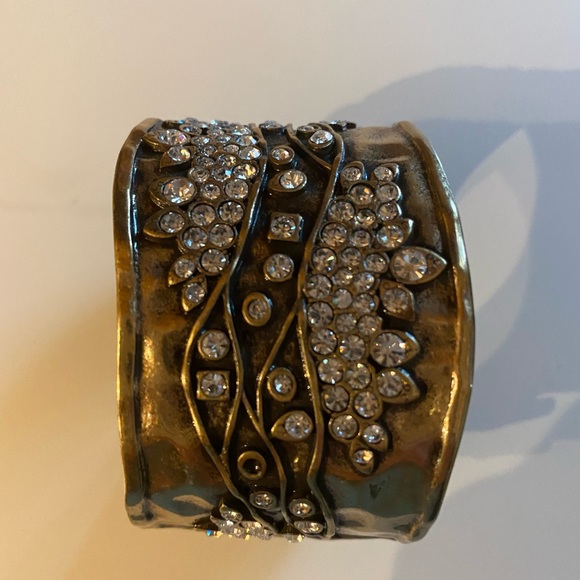 Cuff bracelet - Picture 6 of 6